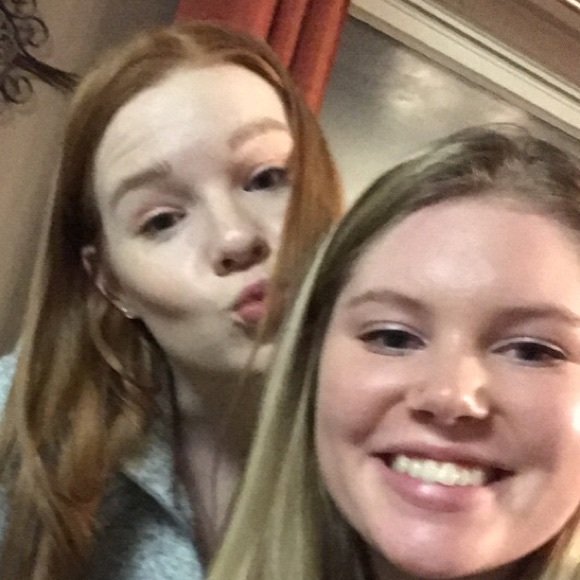 Meet your Posher, Emma - Picture 1 of 1